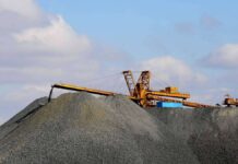 Chinas Rohstoff-Bremse trifft auch Deutschland