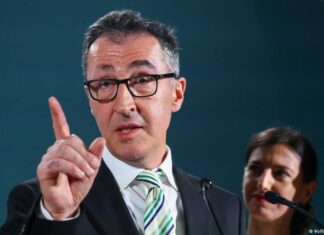 Grüne ringen nach Özdemirs Wahlsieg um den Kurs der Partei