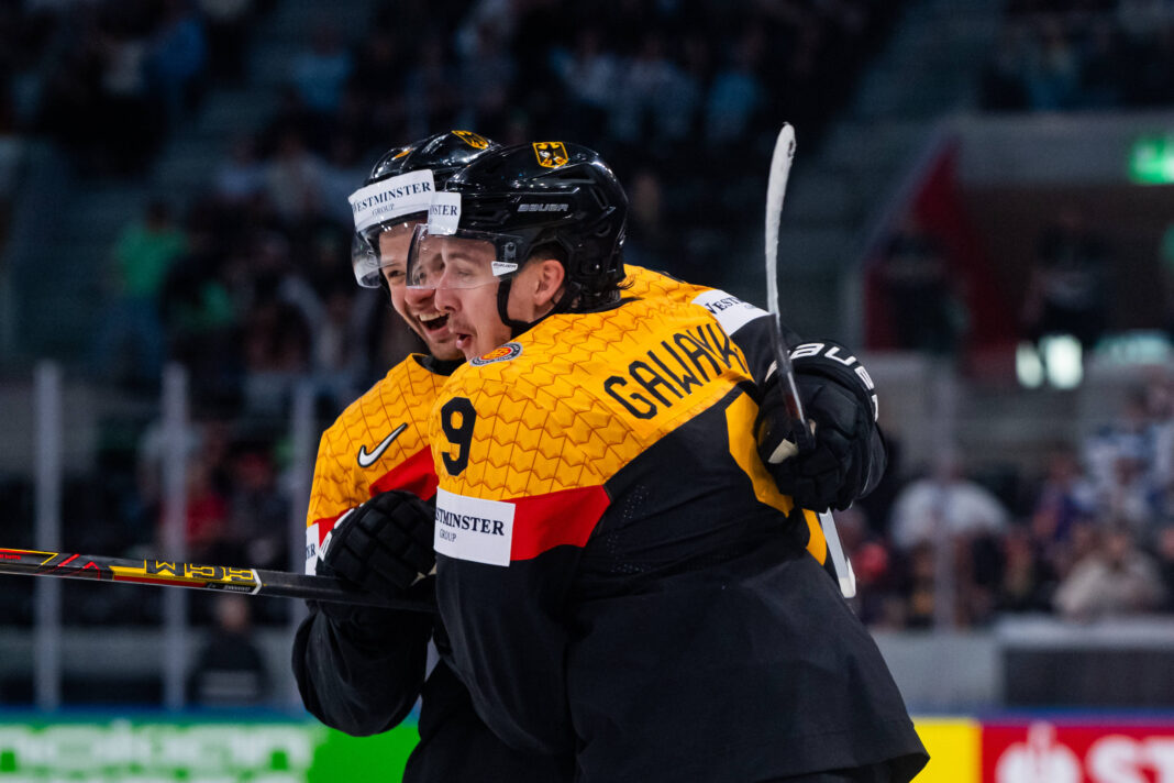 Erster Sieg für Deutschland - Schweiz und Finnland im WM-Viertelfinale