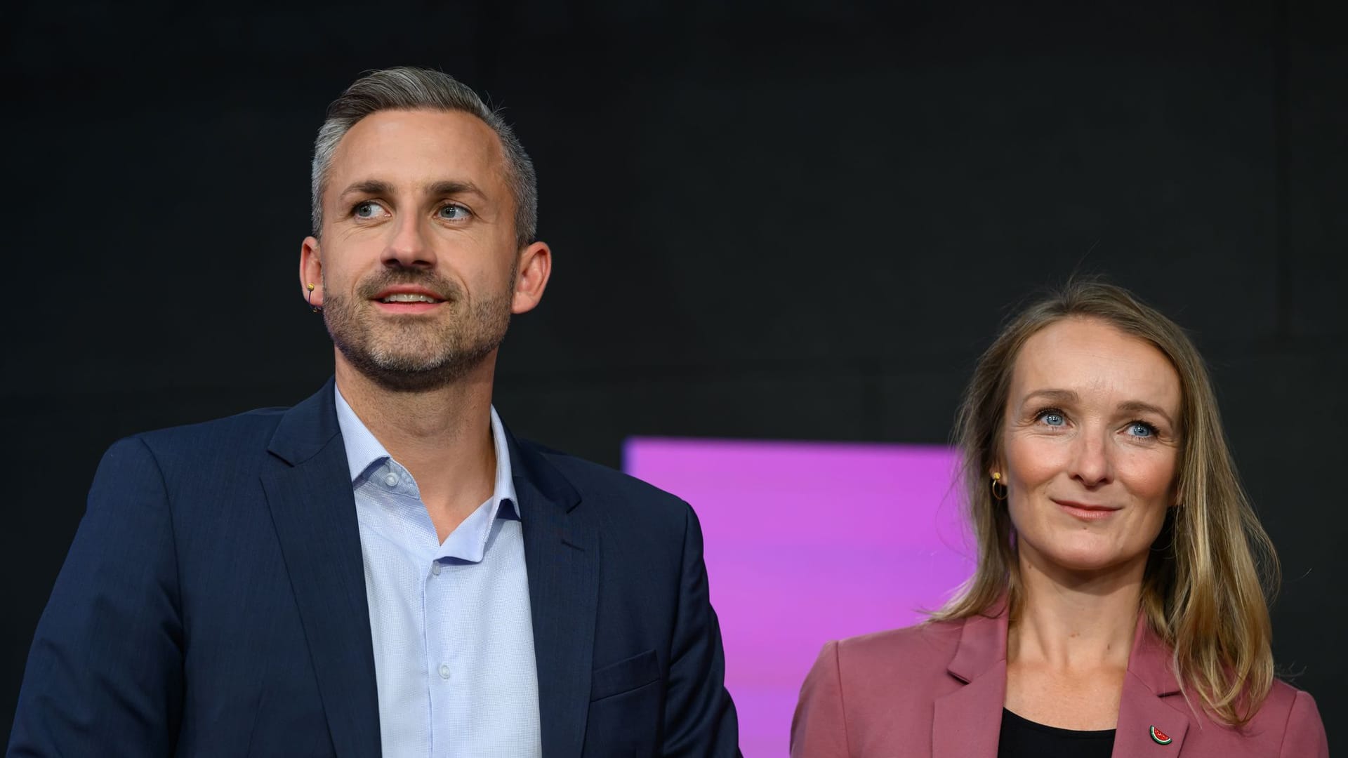 Rüstungsaussagen von AfD-Politiker sorgen für Empörung